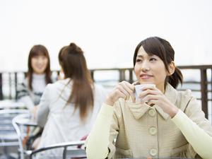 可愛いハムスターカフェで癒しの時間